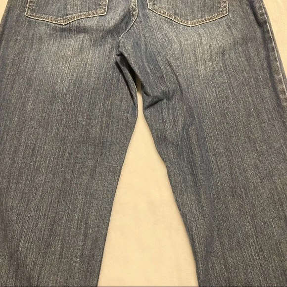 Liz Lange Maternity Full Panel Crop Jeans 2 - Picture 13 of 15
